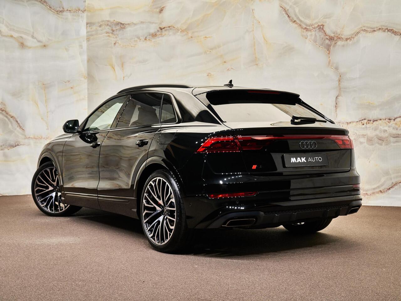 Audi Q8 60 TFSI e Quattro Pro Line S Competition, pano, B&O adv., 4W-best, OLED, S sportstoelen, nachtz., massage, HUD, tr.haak, keyless, 23", NP176k