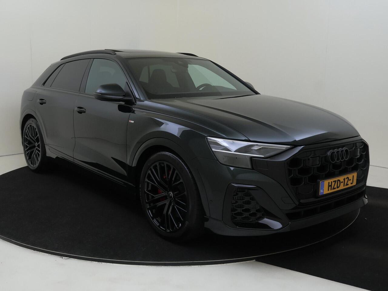 Audi Q8 55 TFSI e quattro Pro Line S Exclusive kleur Tiefgruen Pareleffect | Panoramadak | Supersportstoelen | Stoelventilatie | OLED achterlichten | Adaptive cruisecontrol
