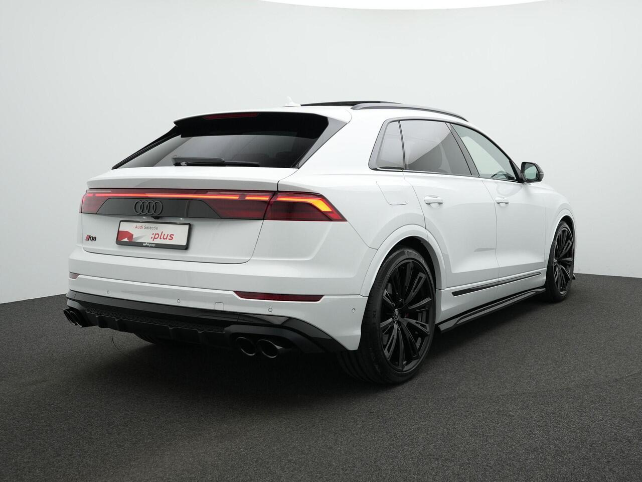 Audi Q8 55 TFSI e 394 pk tiptronic quattro S-Line | Panoramadak | Trekhaak | Nachtzicht | Laser LED | Bang & Olufsen | Head-up display