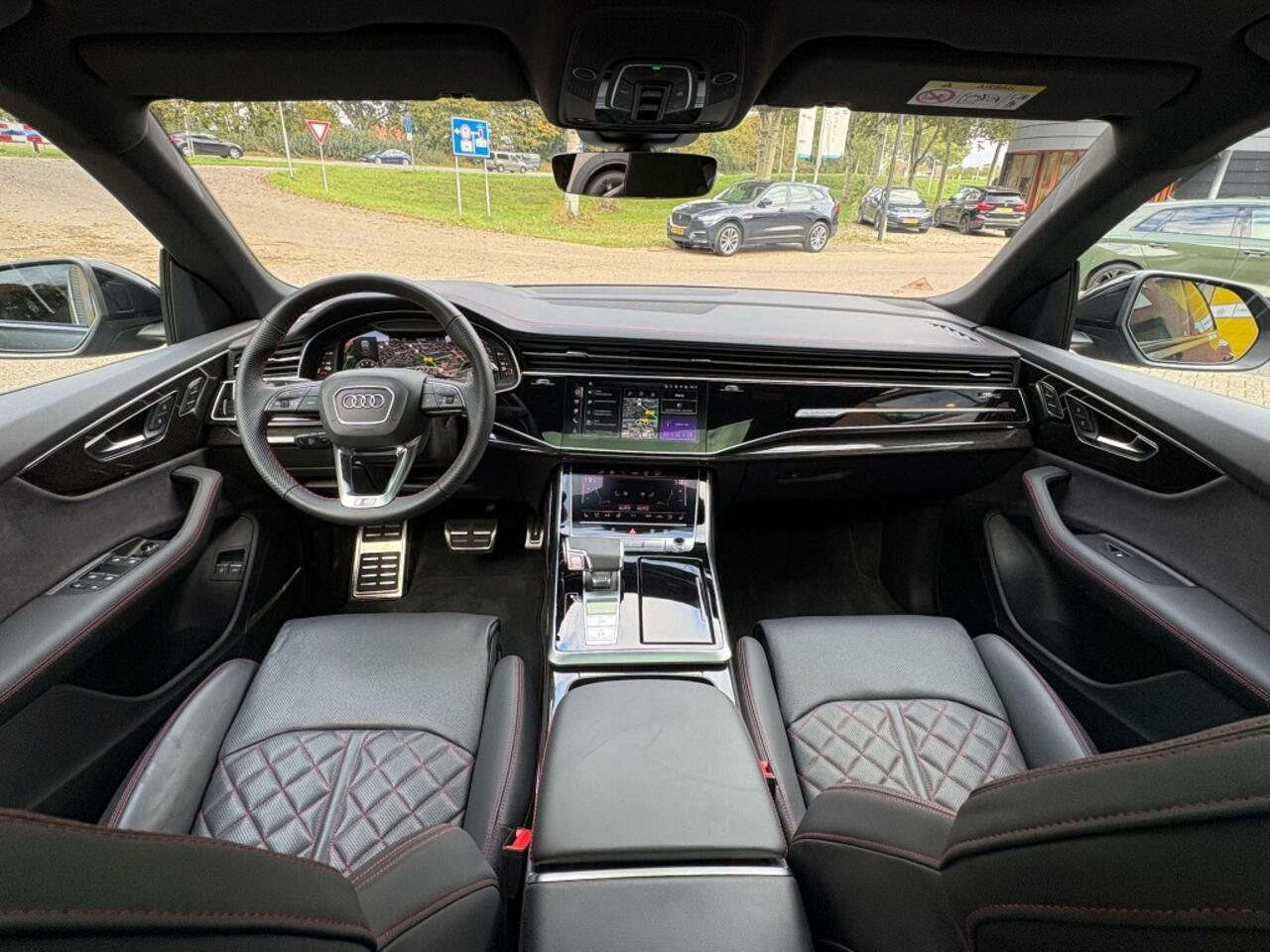 Audi Q8 60 TFSIe Competition 23" 4wiel Massage OLED Trekhaak Head-Up 5Jr