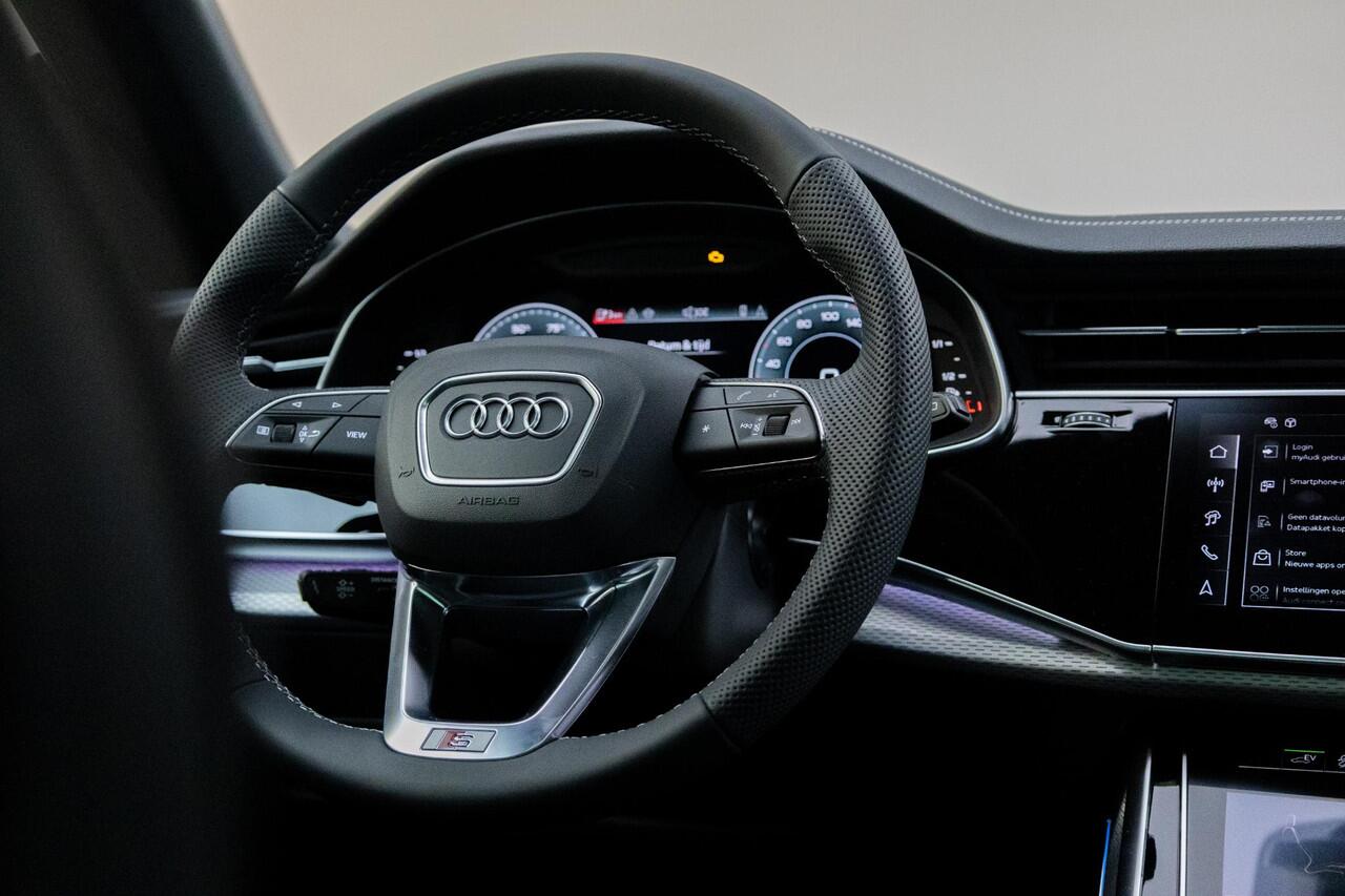 Audi Q8 60 TFSI e quattro Pro Line S Competition | 23 Inch | Massage | City | Tour | Panoramadak | Trekhaak |