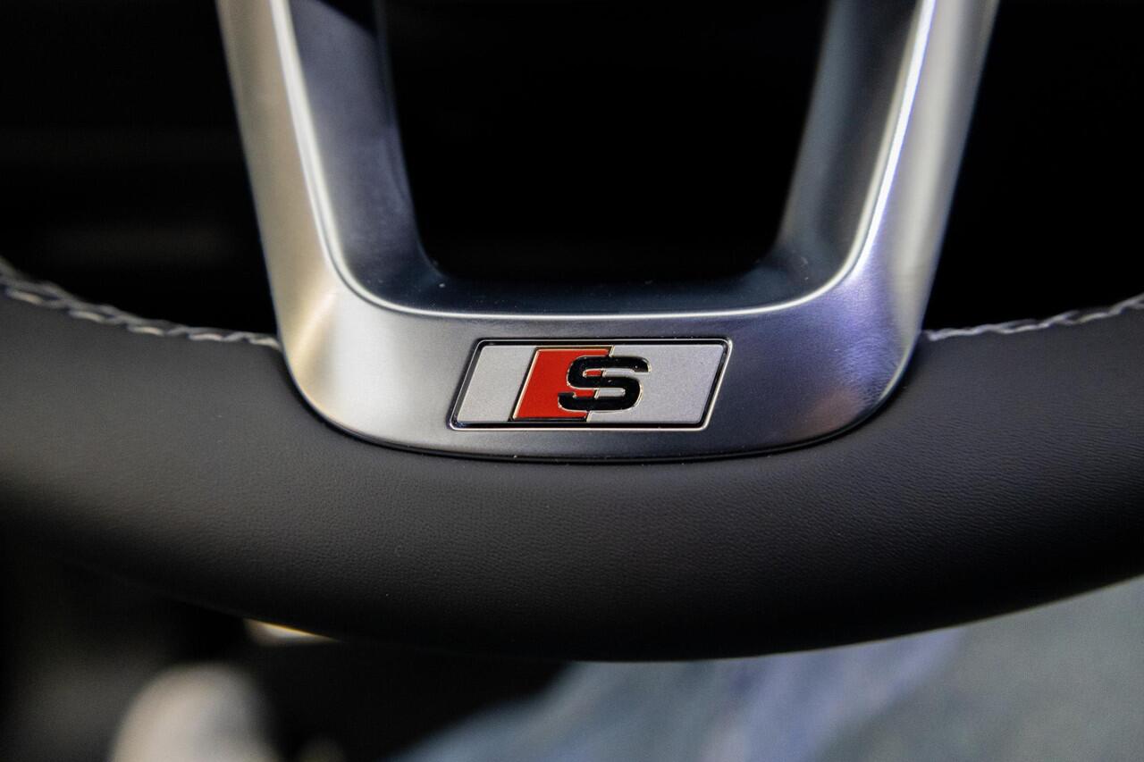 Audi Q8 60 TFSI e quattro Pro Line S Competition | 23 Inch | Massage | City | Tour | Panoramadak | Trekhaak |