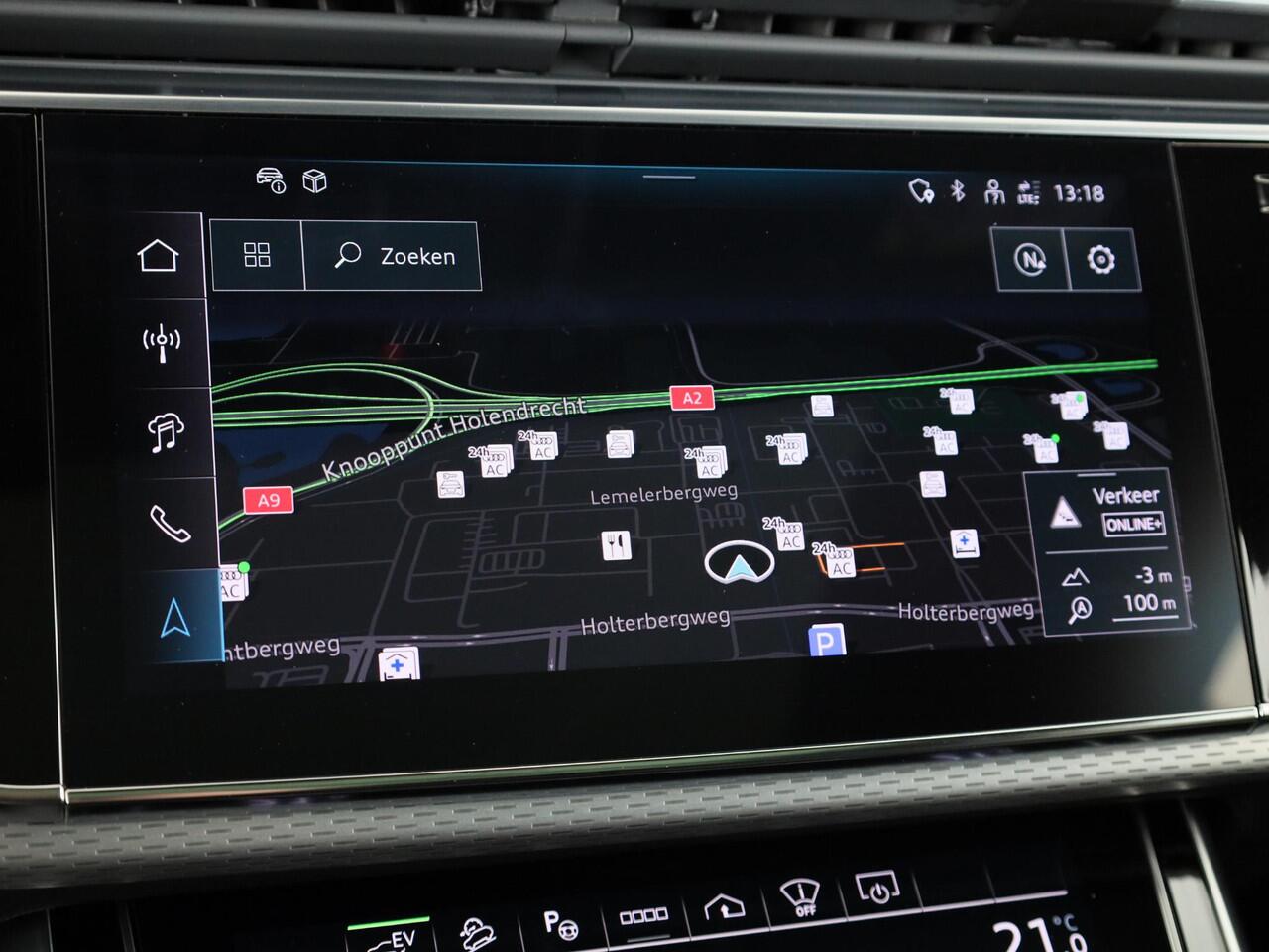 Audi Q8 55 TFSI e quattro Pro Line S 394pk | Panoramadak | Lederen bekleding | Head Up Display | Luchtvering | Trekhaak