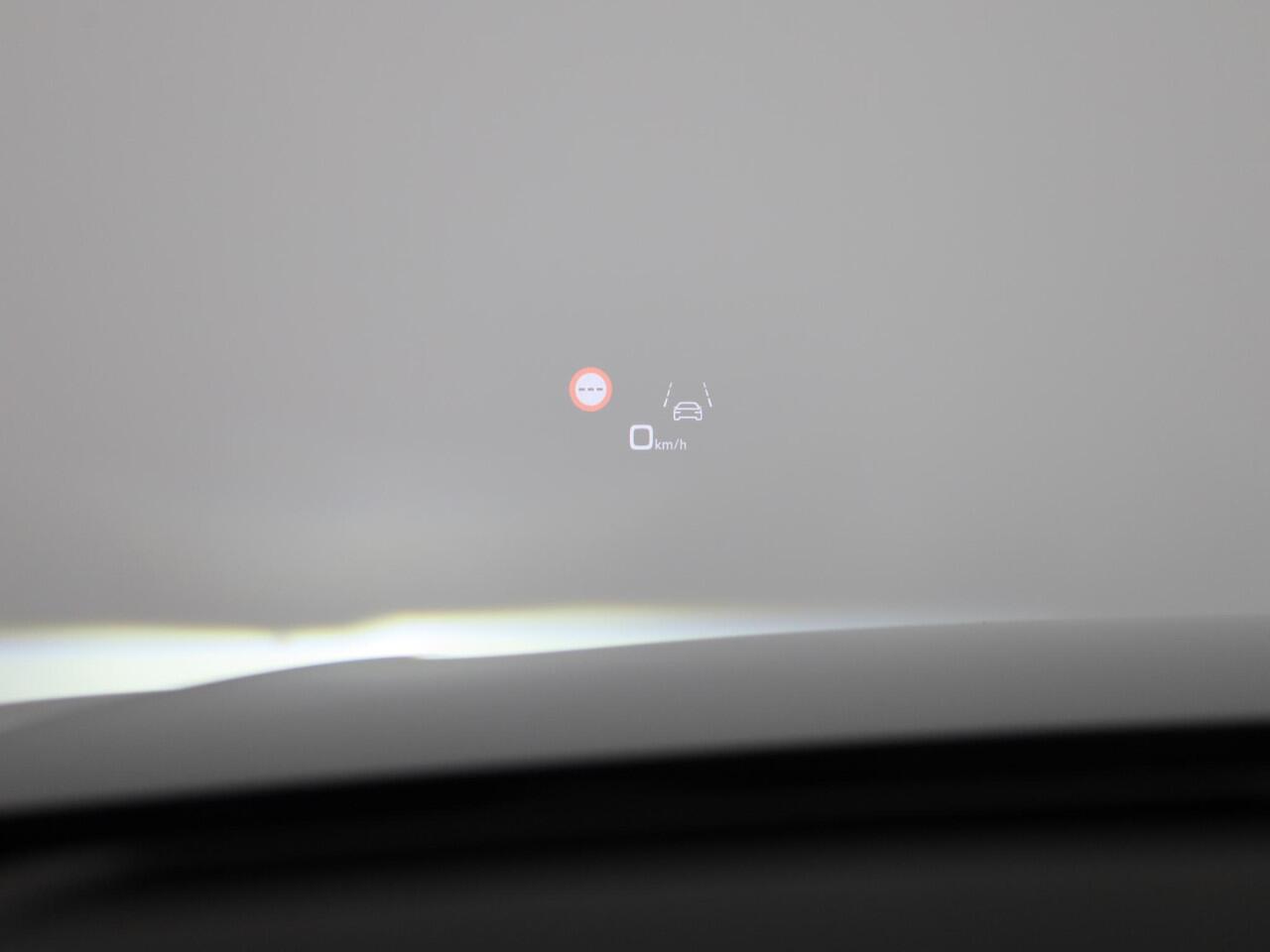 Audi Q8 55 TFSI e quattro Pro Line S 394pk | Panoramadak | Lederen bekleding | Head Up Display | Luchtvering | Trekhaak