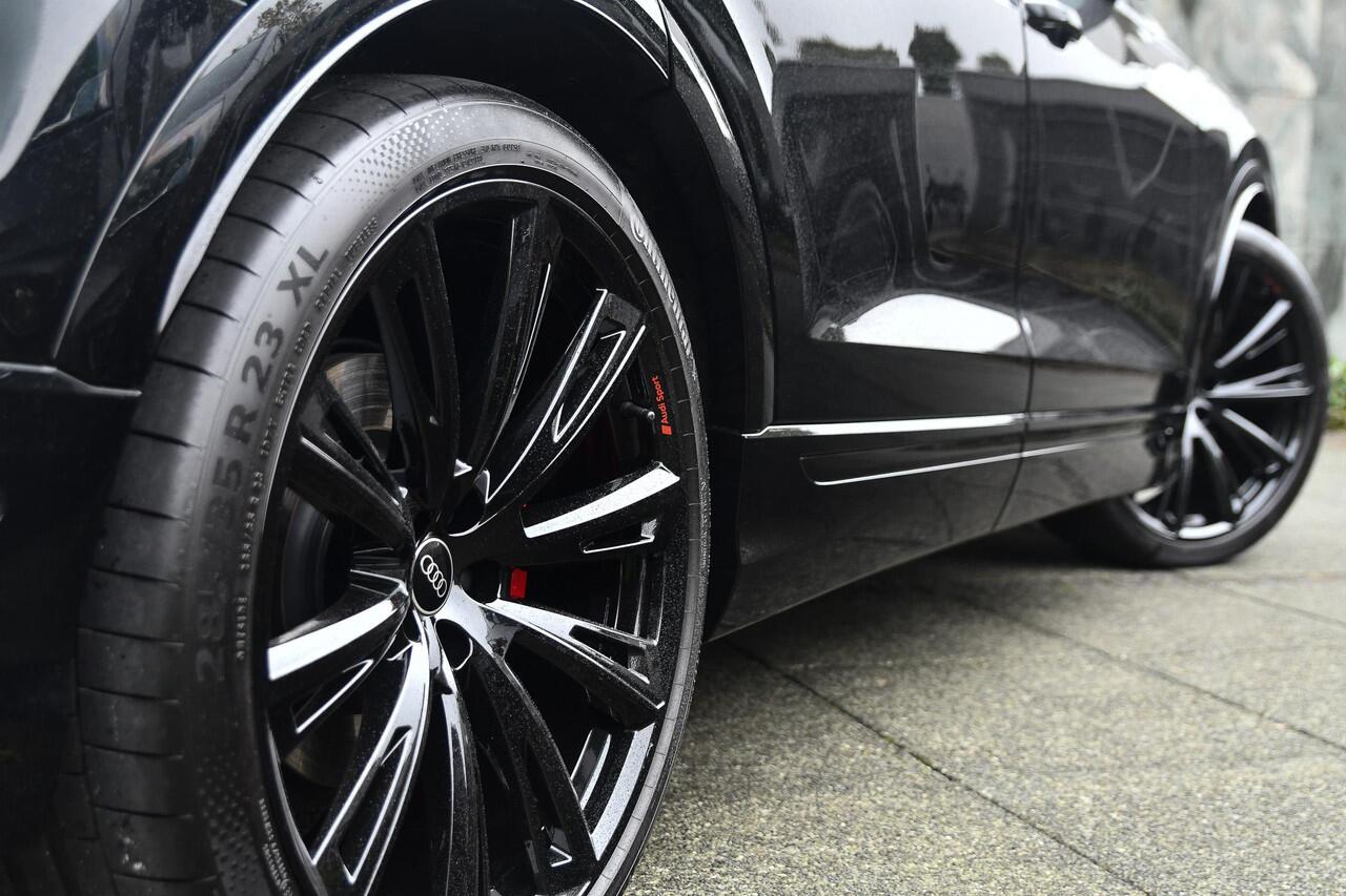 Audi Q8 60 TFSI e Quattro Competition|23inch|Trekhaak|Pano