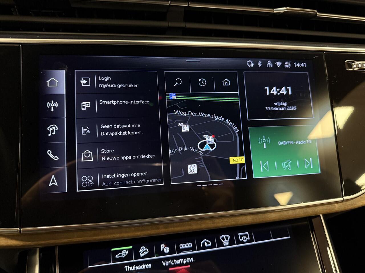 Audi Q8 55 TFSI e quattro Pro Line Advanced |HUD|ACC|22'|2025|Luchtvering|Trekhaak|