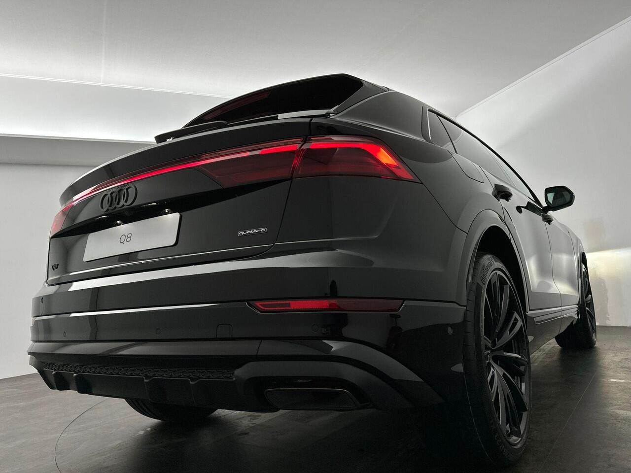 Audi Q8 55 TFSI e quattro Pro Line S