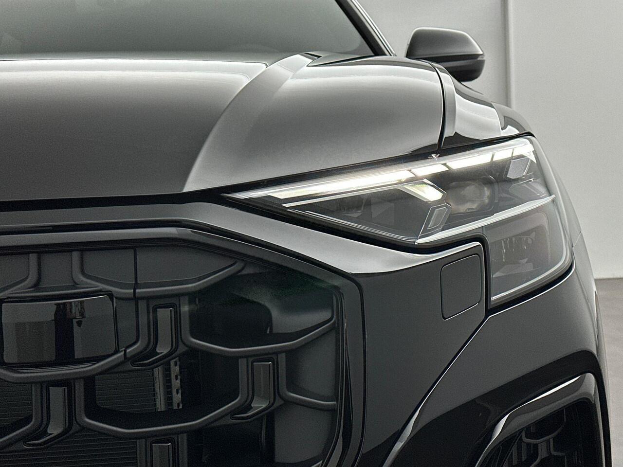 Audi Q8 55 TFSI e quattro Pro Line S