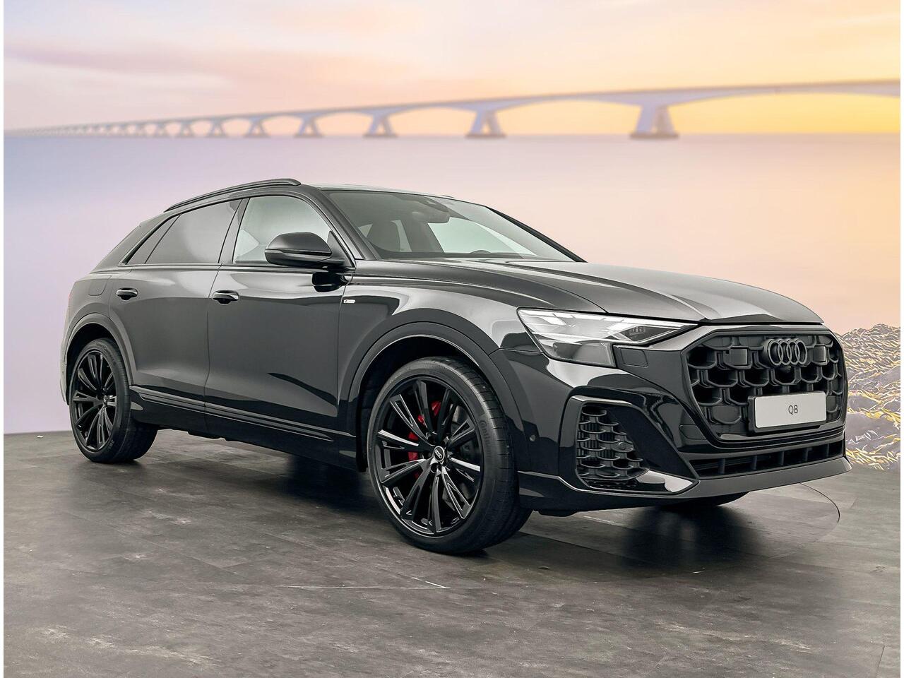 Audi Q8 Pro Line S 55 TFSI e 290 kW / 394 PK SUV 8 versn.