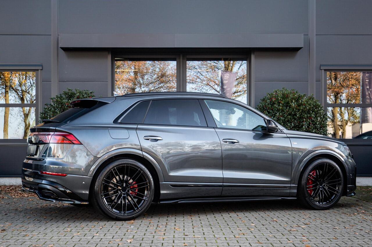 Audi Q8 60 TFSI e Competition 490pk, Carbon, Full-options 2026