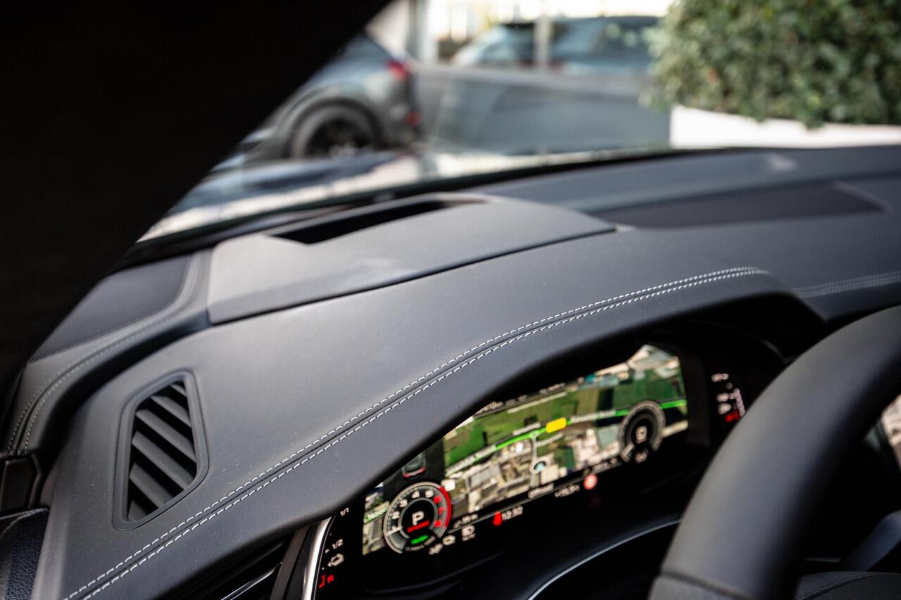 Audi Q8 60 TFSI e Competition 490pk, Carbon, Full-options 2025