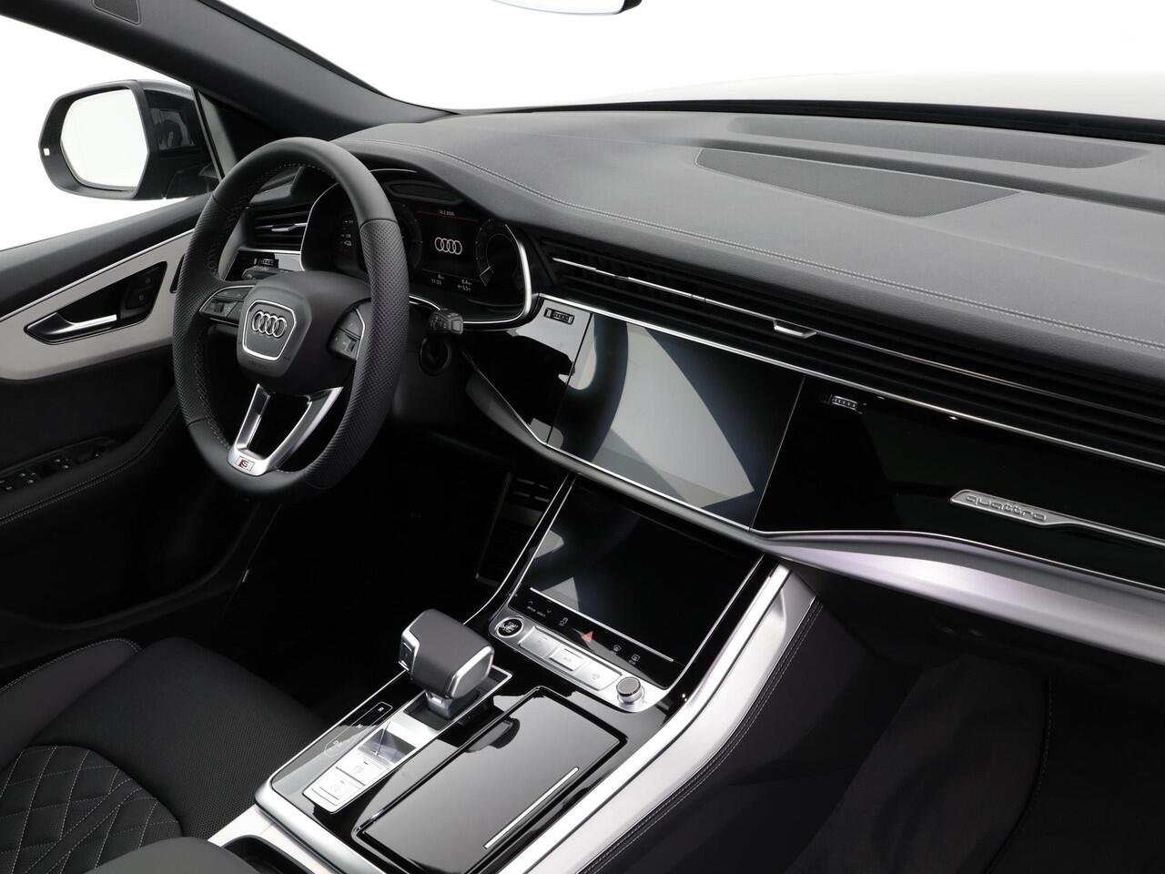 Audi Q8 55 TFSI e quattro Pro Line S 394 PK · B&O Premium 3D · Vierwielbesturing · Assist parking plus, remote · Trekhaak elek. wegklapbaar · MEGA Sale