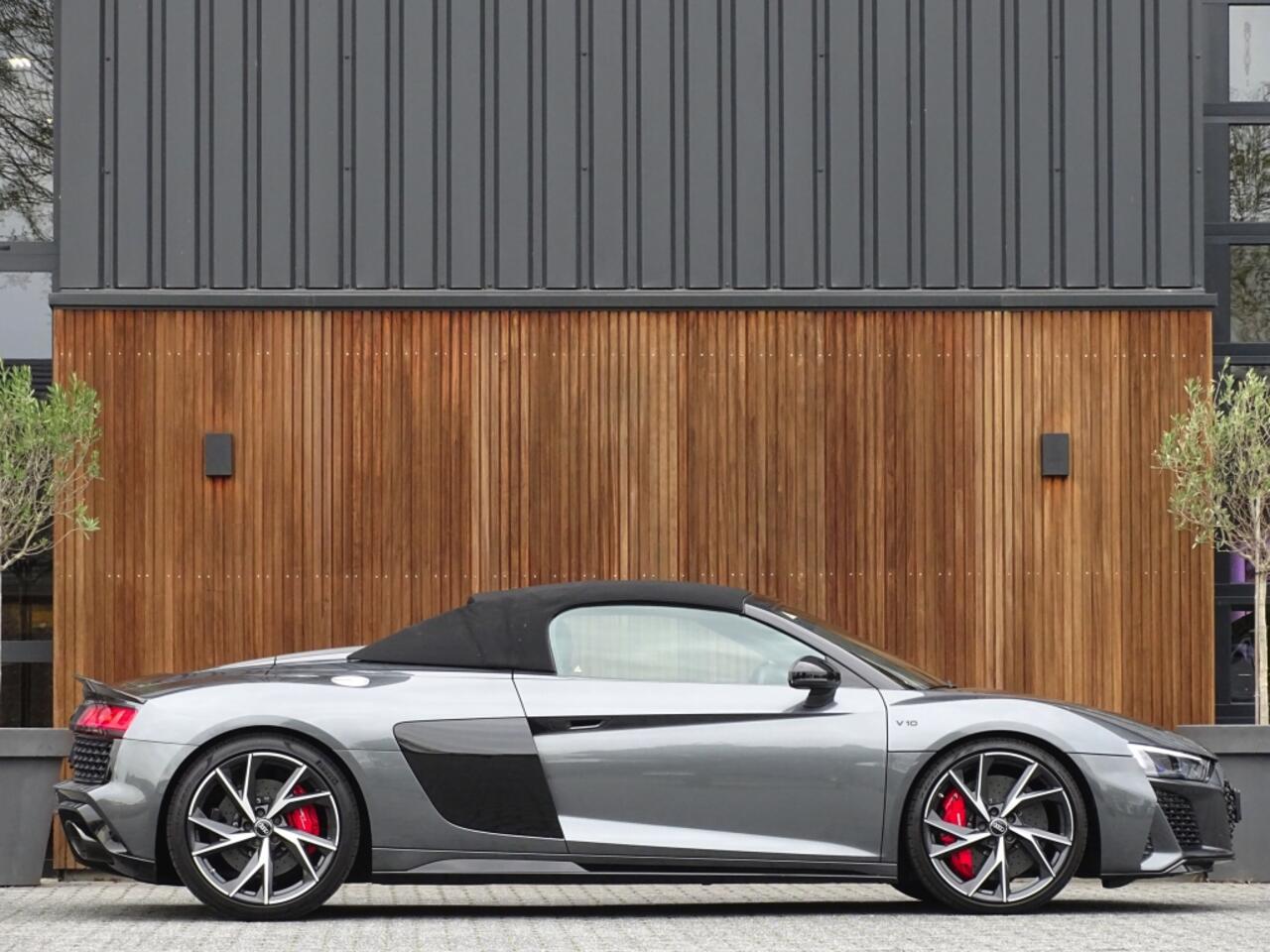Audi R8 Spyder 5.2 V10 622PK quattro Performance / Carbon / Keramisch / B&O