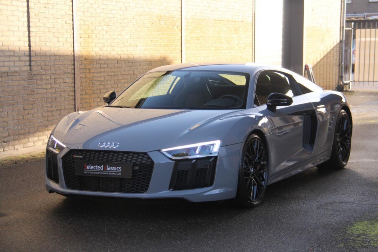 Audi R8 V10 RWS 1 of 999 / A1 condition / 1 owner / 1st paint / Dealer serviced