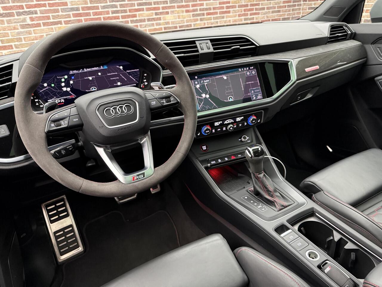 Audi RS Q3 TFSI Nardo Panorama Virtual 360 Trekhaak B&O Memory