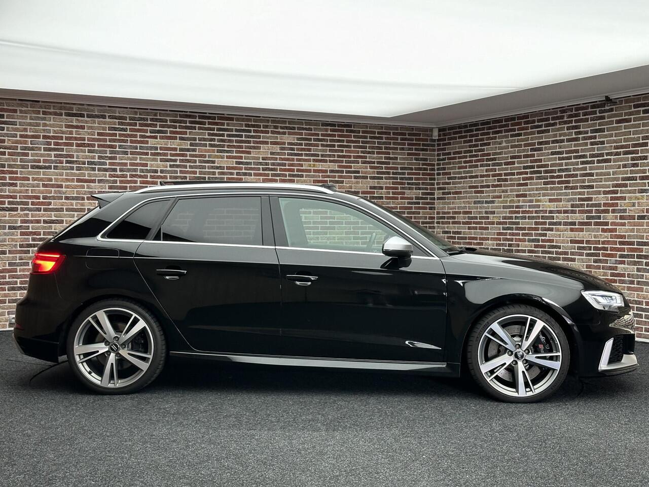 Audi RS3 Sportback 2.5 TFSI quattro | Dak| Adaptive cruise| Leder|