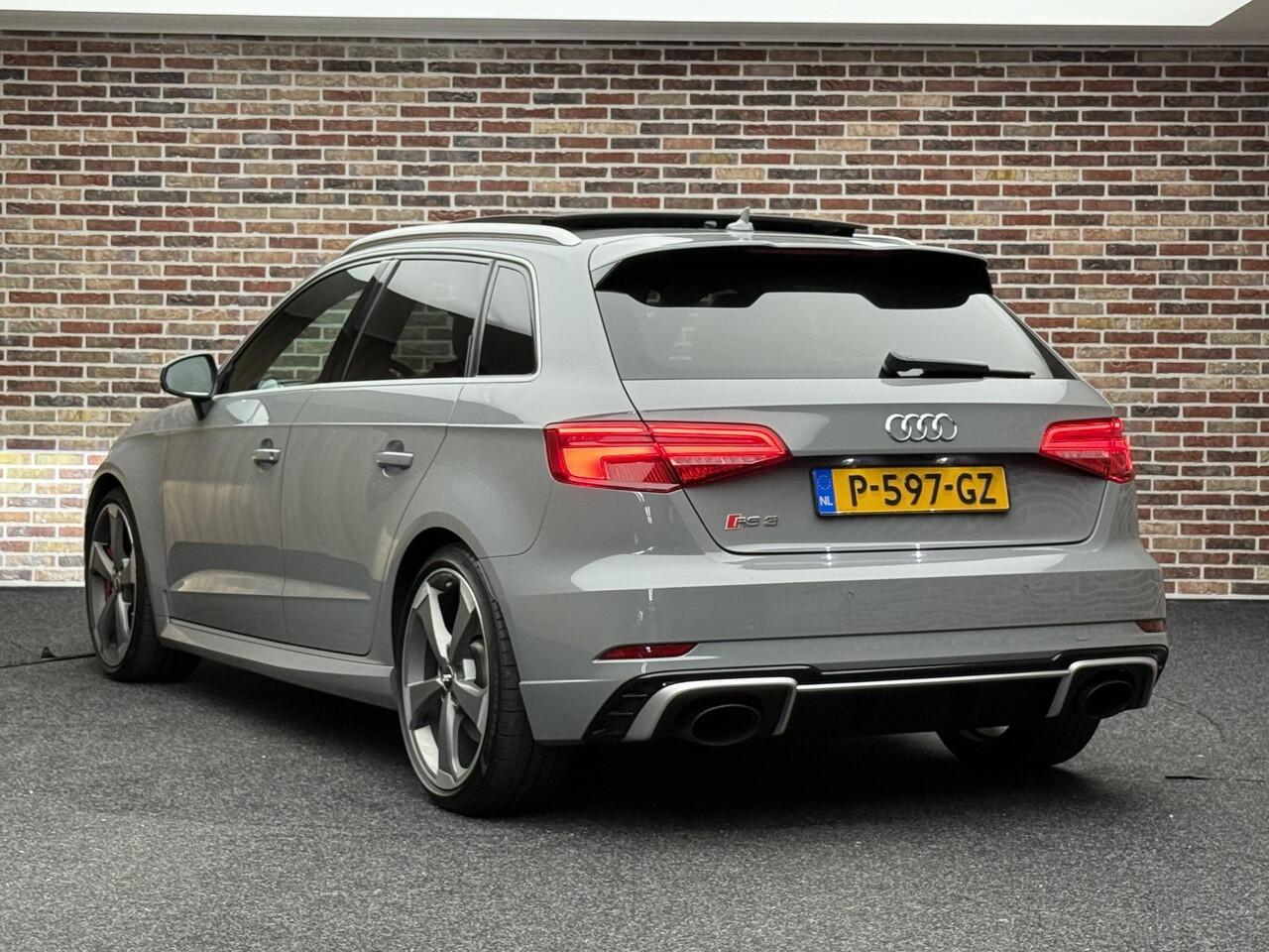Audi RS3 2.5TFSI RS3 quattro Panoramadak Facelift Dealer