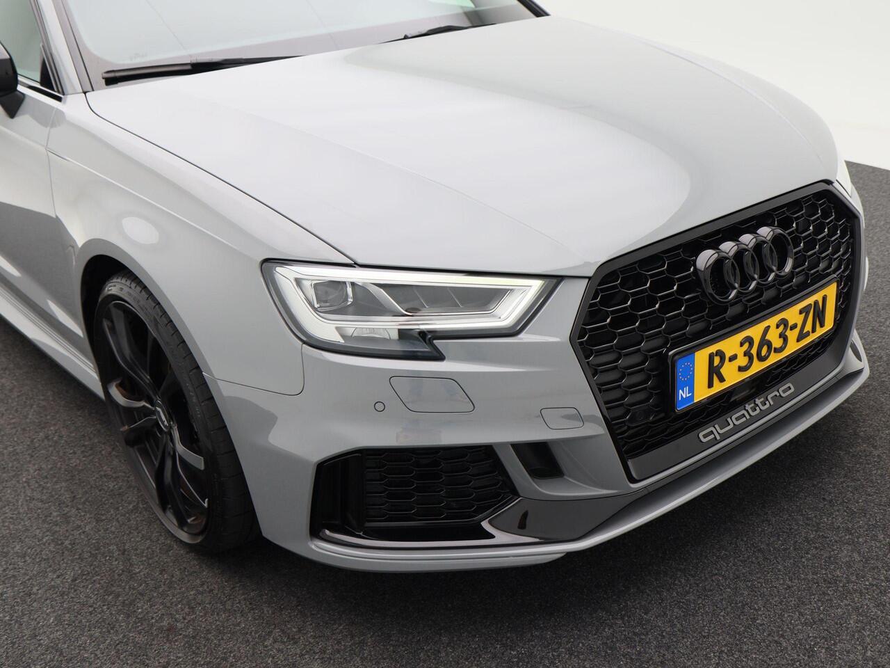 Audi RS3 Sportback 2.5 TFSi 400 Pk quattro | Matrix LED | Trekhaak | Nappa Leder | Digitale Cockpit | Abt 19 inch | Dealer onderhouden