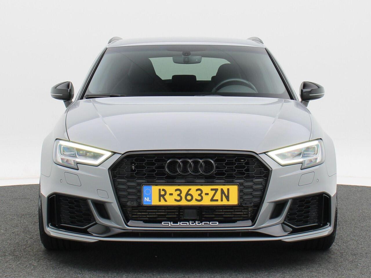 Audi RS3 Sportback 2.5 TFSi 400 Pk quattro | Matrix LED | Trekhaak | Nappa Leder | Digitale Cockpit | Abt 19 inch | Dealer onderhouden