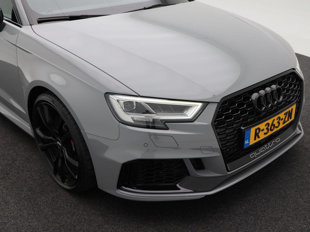 Audi RS3 Sportback 2.5 TFSi 400 Pk quattro | Matrix LED | Nappa Leder | Digitale Cockpit | Abt 19 inch | Dealer onderhouden