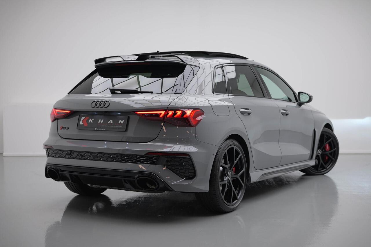 Audi RS3 Sportback 2.5 TFSI Quattro |Pano|Massage|Ceramic|Carbon|Memory|VOLL|