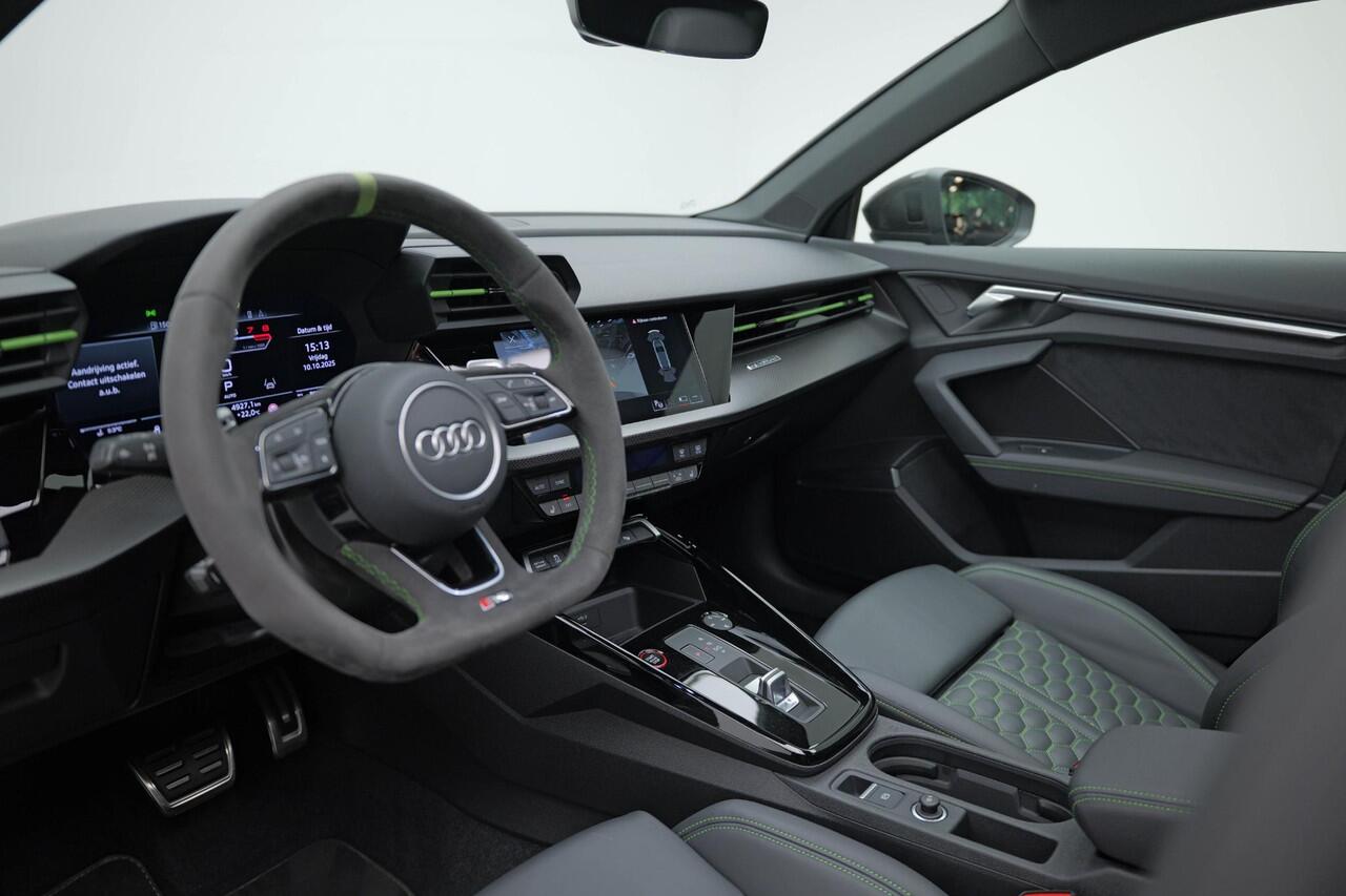 Audi RS3 Sportback 2.5 TFSI Quattro |Pano|Massage|Ceramic|Carbon|Memory|VOLL|
