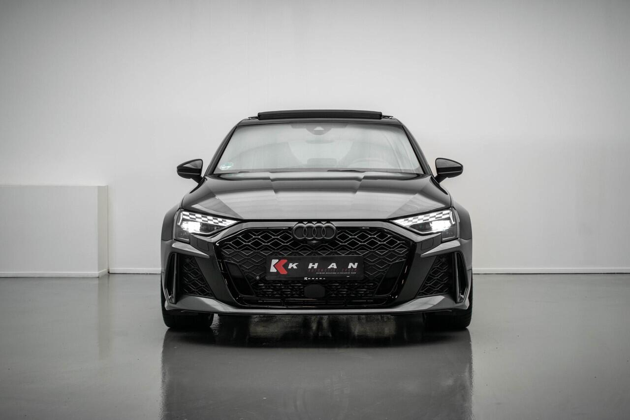 Audi RS3 Sportback 2.5 TFSI quattro |Pano|Kuipstoel|Sonos|HUD|