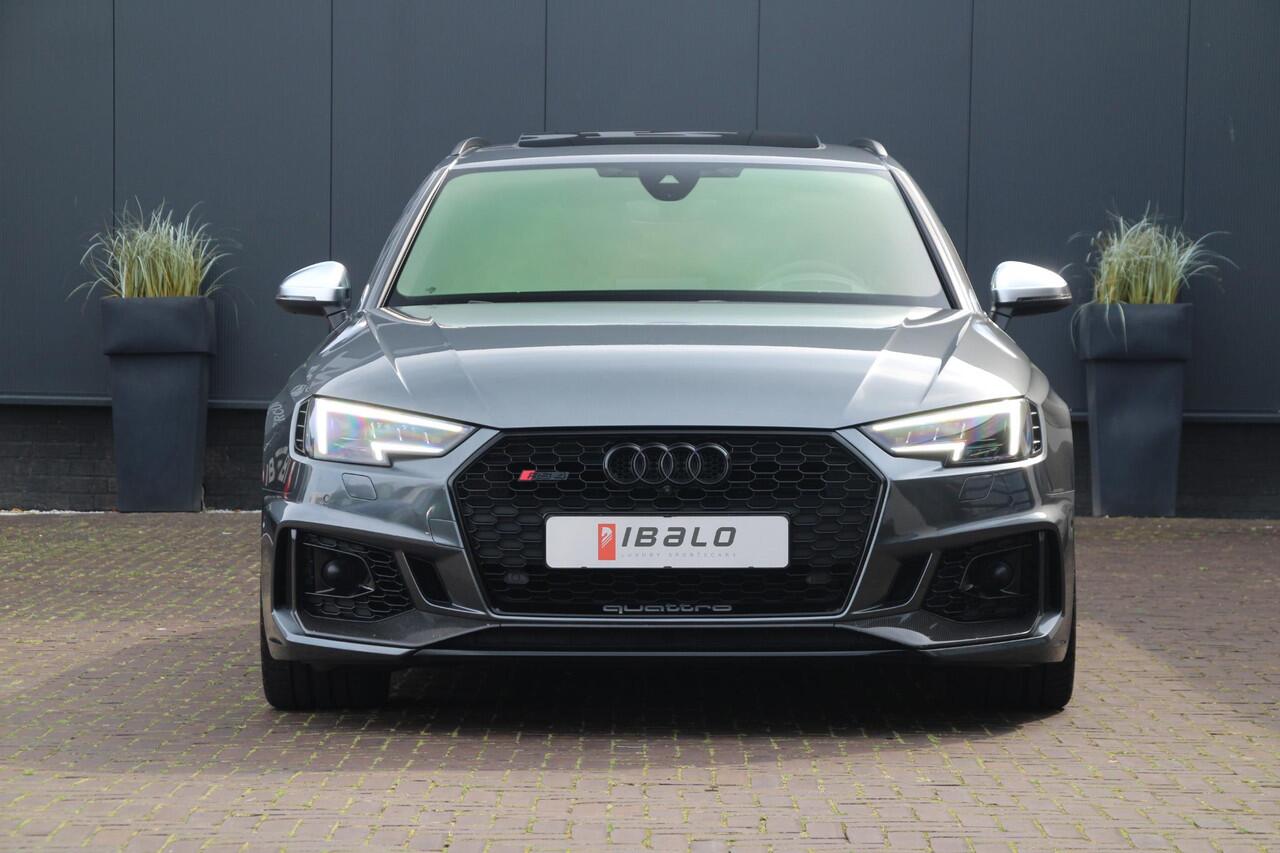 Audi RS4 Avant 2.9 TFSI quattro | Keramisch | HUD | B&O | Carbon |