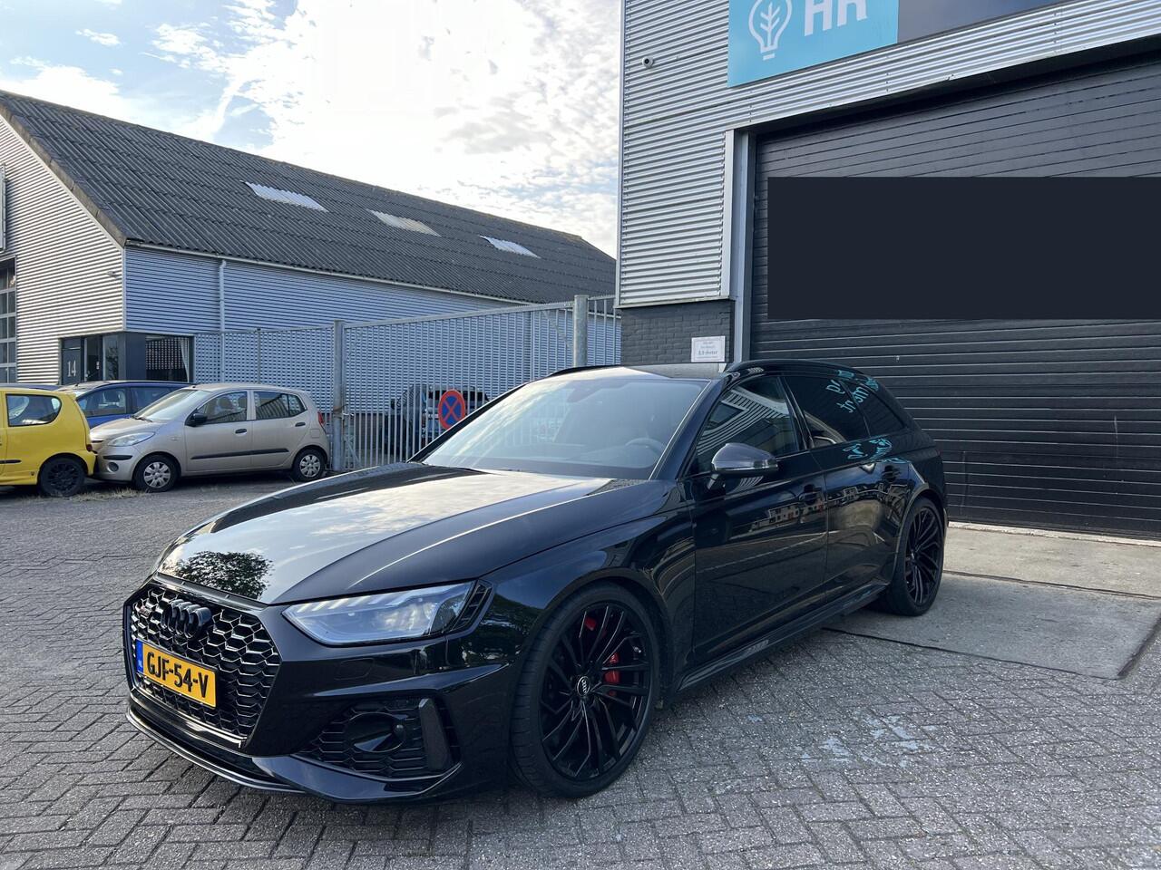 Audi RS4 quattro Avant 450PK l Keramisch l B&O l Carbon l Head up