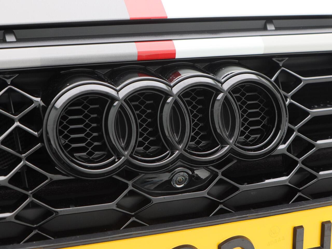 Audi RS4 Avant 2.9 TFSi 561 Pk quattro | JD Stage 2 | Milltek | Eventuri | Panoramadak | B&O | 360 Camera | Leder | 20 Inch | 31.756 KM!!