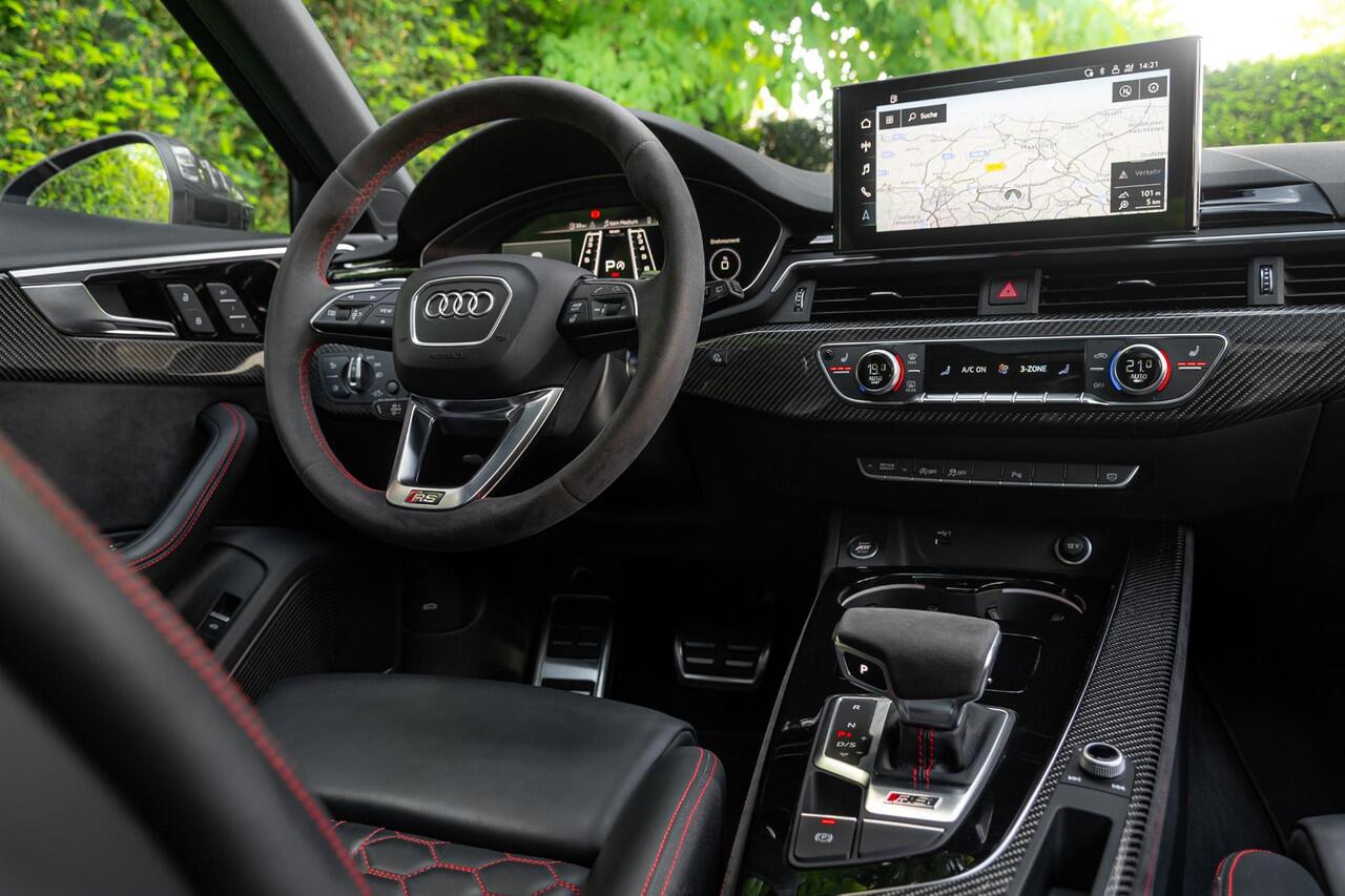 Audi RS4 Avant quattro 530pk ABT R | Nogaroblauw Audi Individual