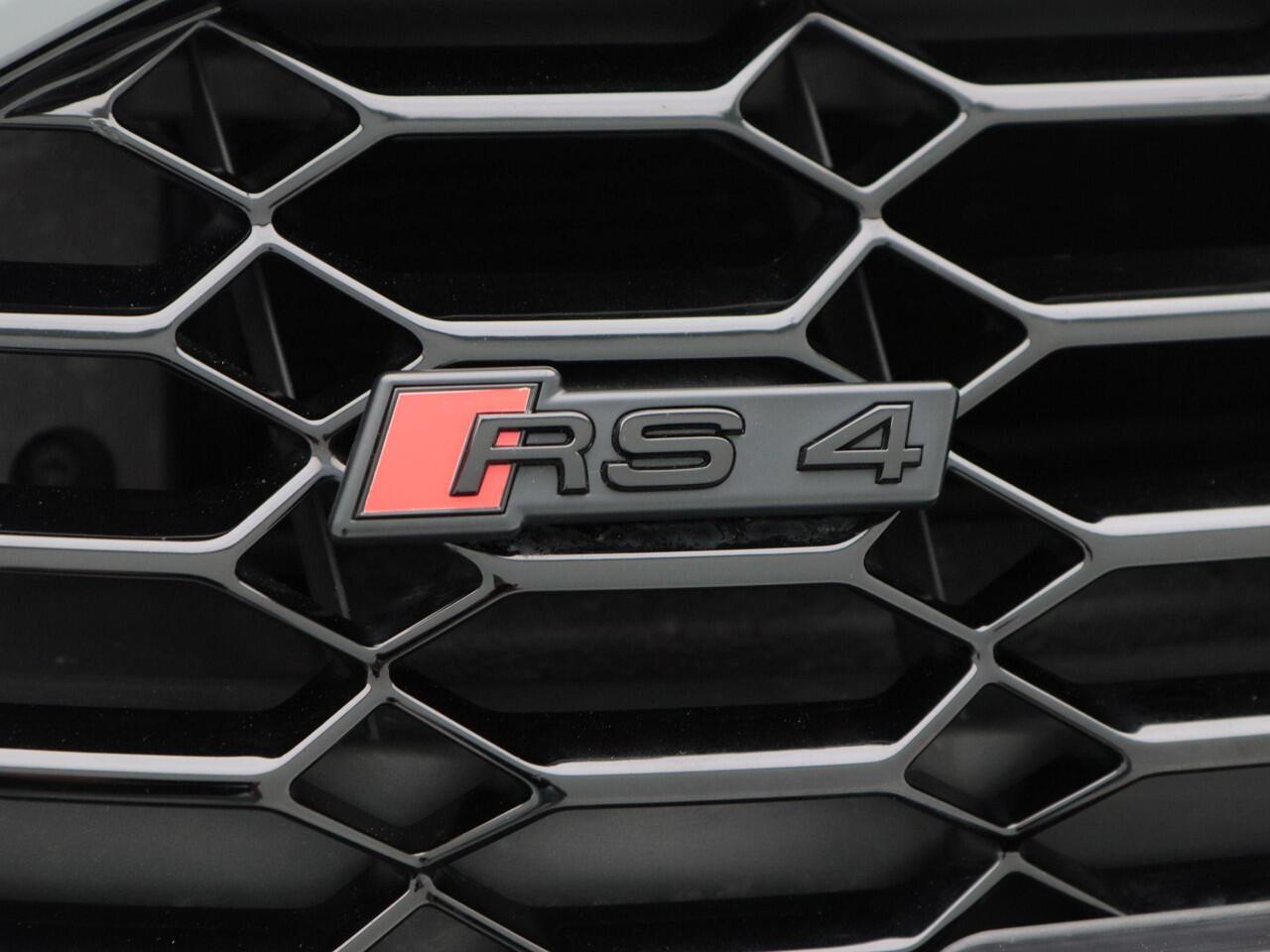 Audi RS4 Avant 2.9 TFSi 450 Pk RS 4 quattro | 360 Camera | Panoramadak | B&O Audio | Carplay | Adaptive Cruise | Stoel Verwarming | 20 Inch | 76.266 Km