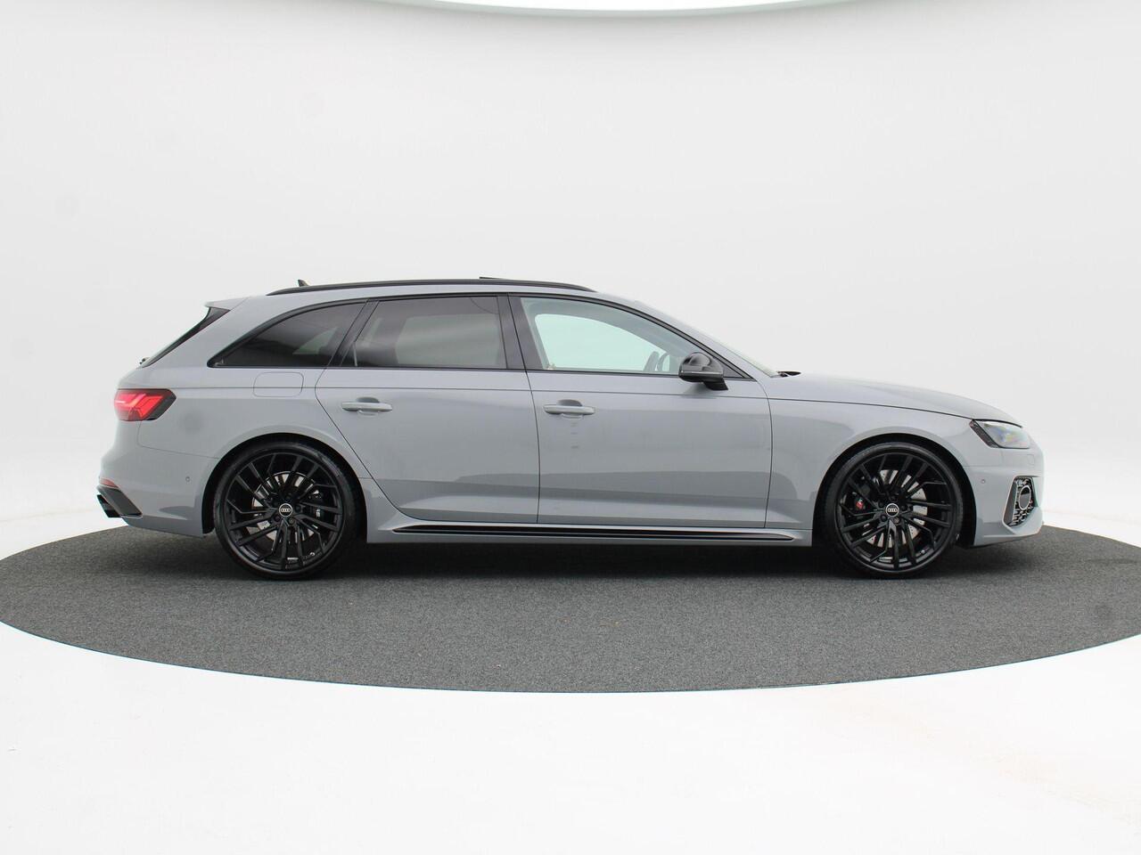 Audi RS4 Avant 2.9 TFSi 450 Pk RS 4 quattro | 360 Camera | Panoramadak | B&O Audio | Carplay | Adaptive Cruise | Stoel Verwarming | 20 Inch | 76.266 Km