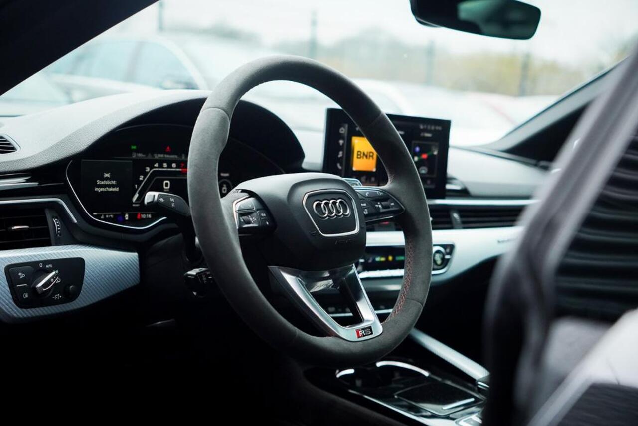 Audi RS5 Sportback 2.9 TFSI A5 quattro competition plus / Massage / Pano / 360 / Fabr. Garantie