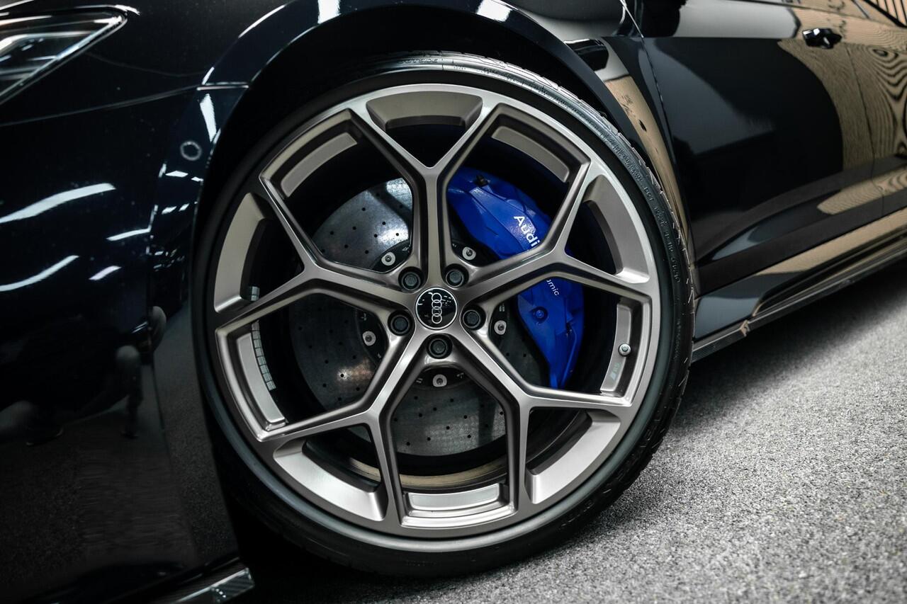 Audi RS6 Avant TFSI quattro | Audi Exclusive | Eventuri | Keramisch | B/O 3D | Pano |