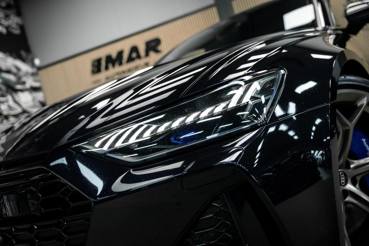 Audi RS6 Avant TFSI quattro | Audi Exclusive | Eventuri | Keramisch | B/O 3D | Pano |