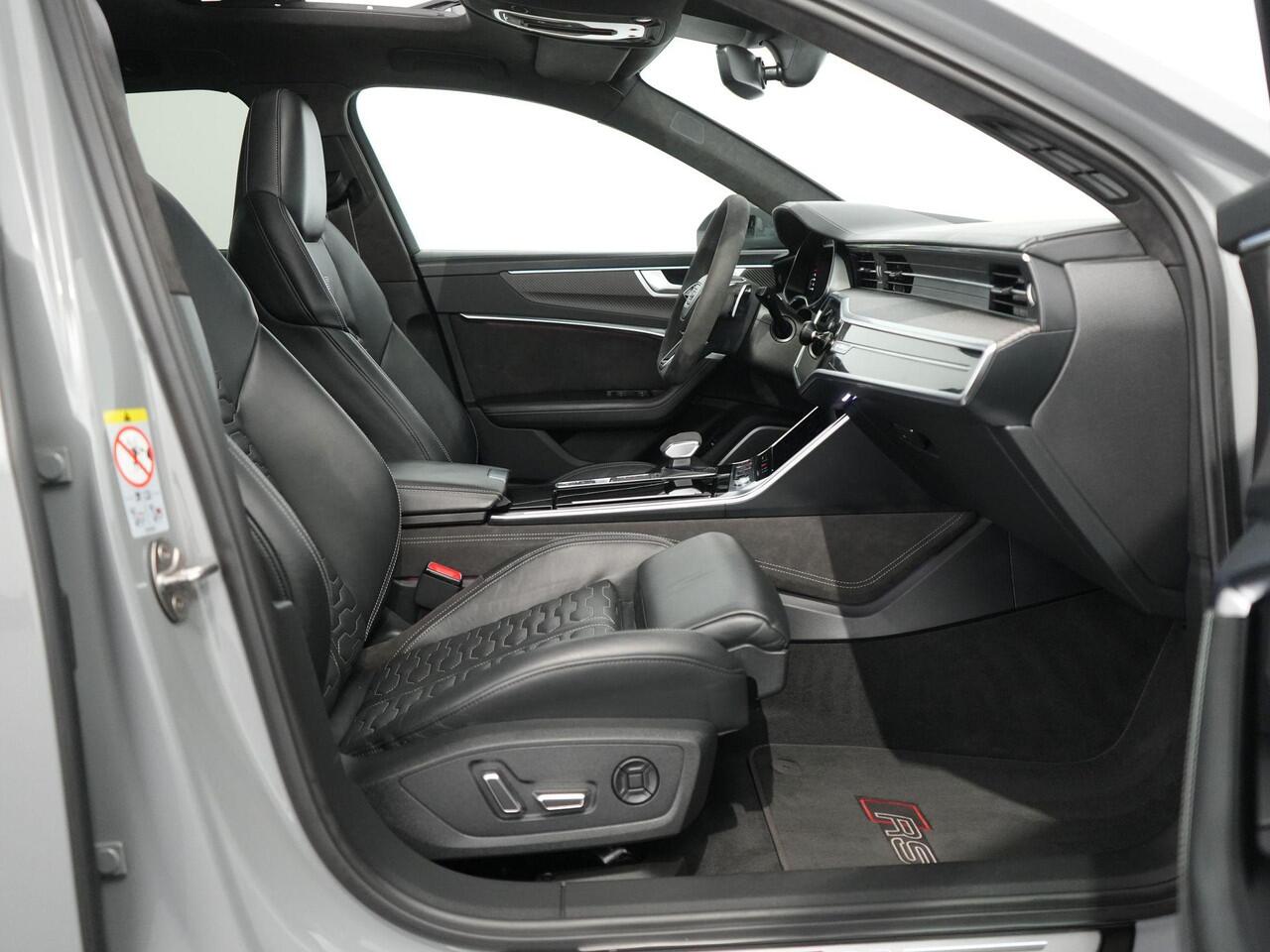 Audi RS6 A6 Avant TFSI quattro | Keramisch | B&O 3D | Dynamic plus | 305 km/h | 4WS