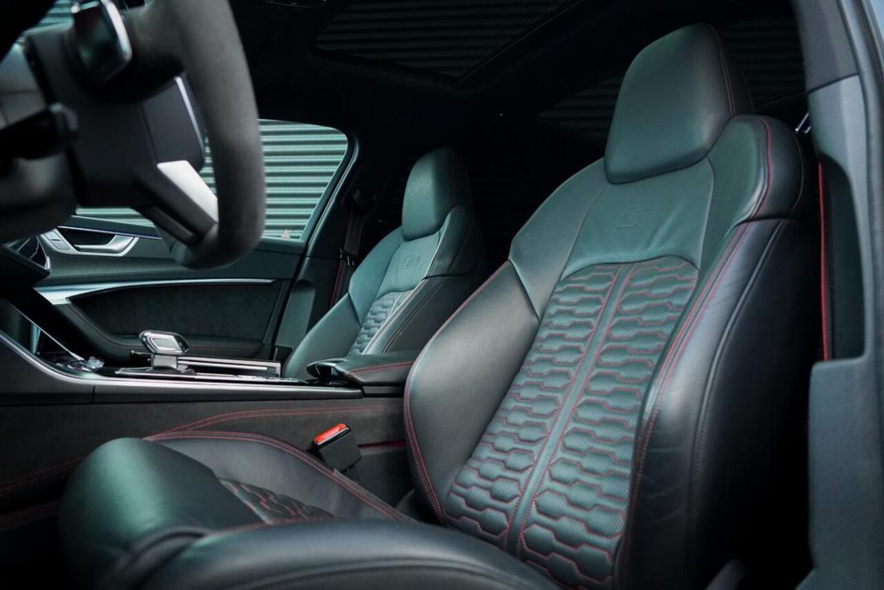 Audi RS6 A6 Avant TFSI quattro / Pano / Dynamic+ / Keramisch / Nachtzicht / Valcona