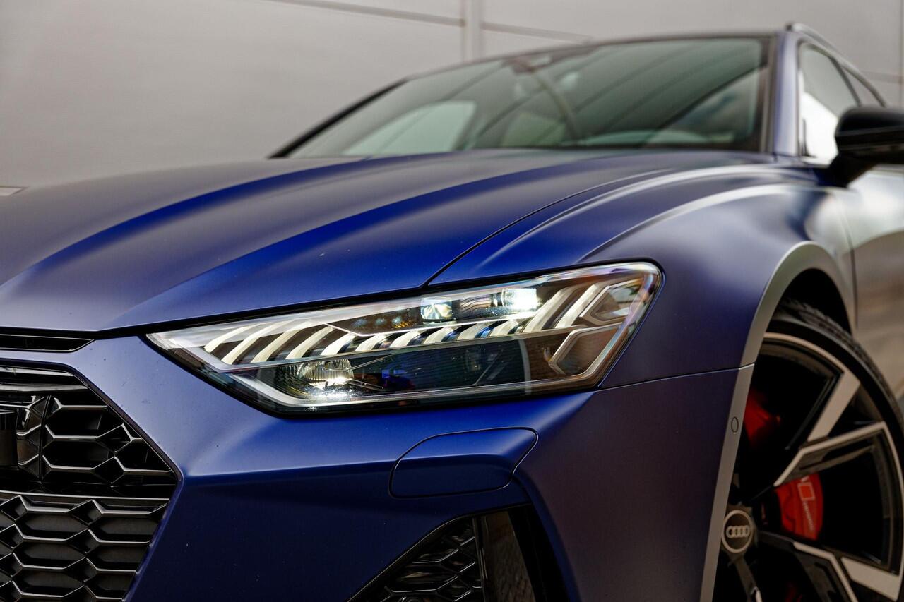 Audi RS6 Avant TFSI quattro Keramasche remmen, kleur Frozen Blue