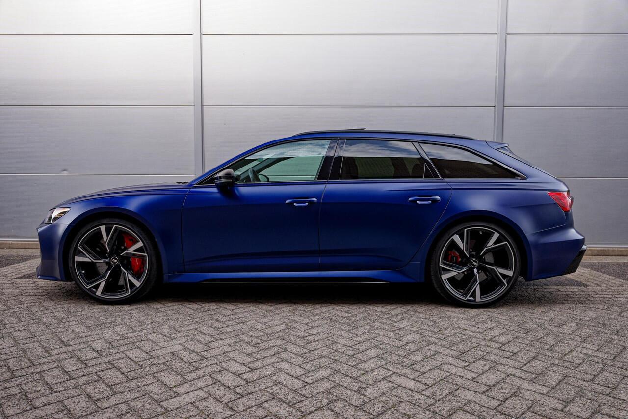 Audi RS6 Avant TFSI quattro Keramasche remmen, kleur Frozen Blue