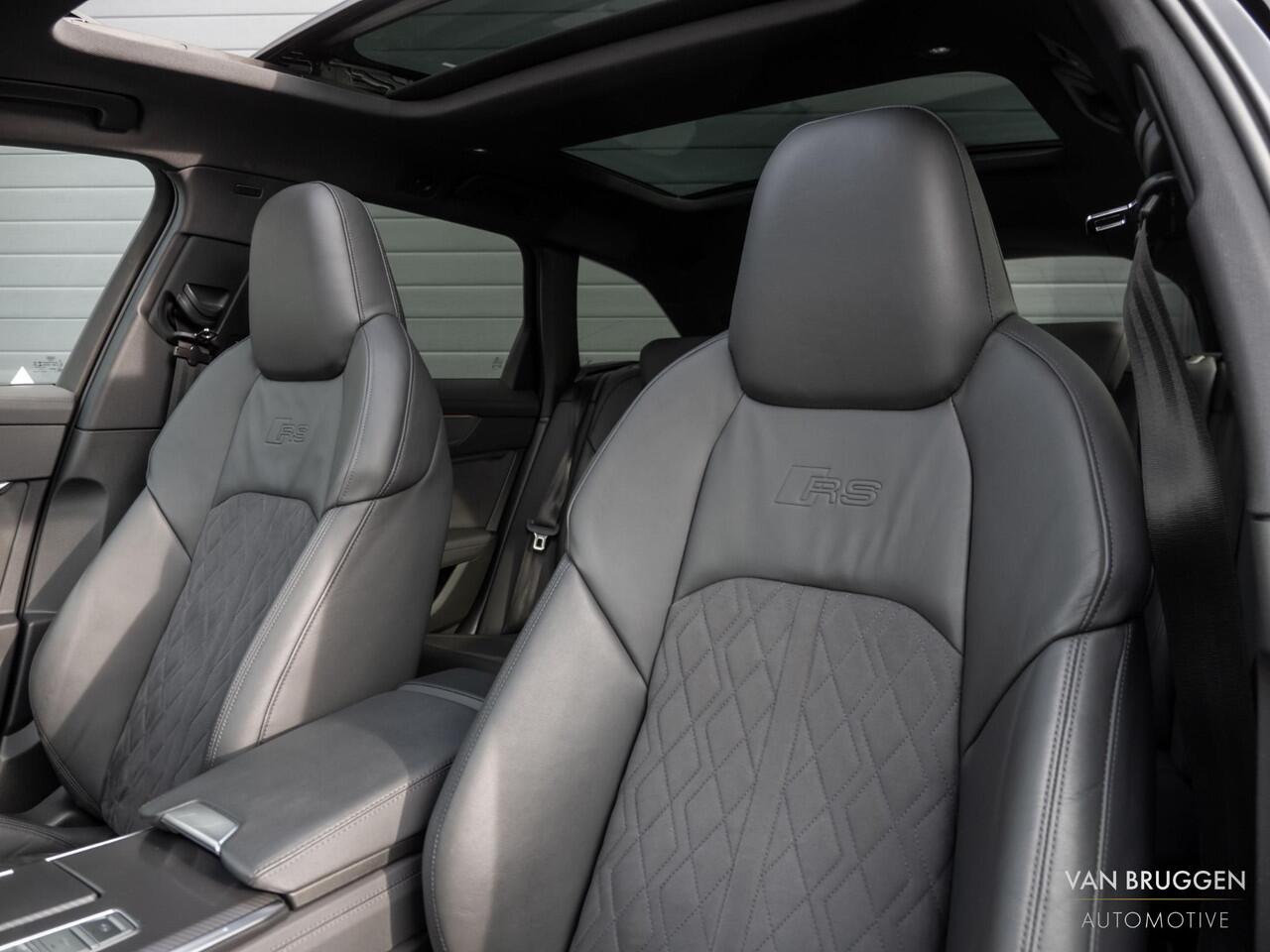Audi RS6 Avant 4.0 TFSI quattro Pano Carbon Trekhaak Standkachel Luchtvering 22" Laser