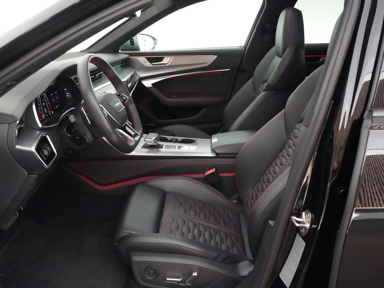 Audi RS6 Avant 600pk 4.0 TFSI quattro |dynamic ride control|achteras besturing|panoramadak|B&O|HUD|360 camera|memory|trekhaak|stoelverwarming & ventilatie|blind spot|Apple Carplay|