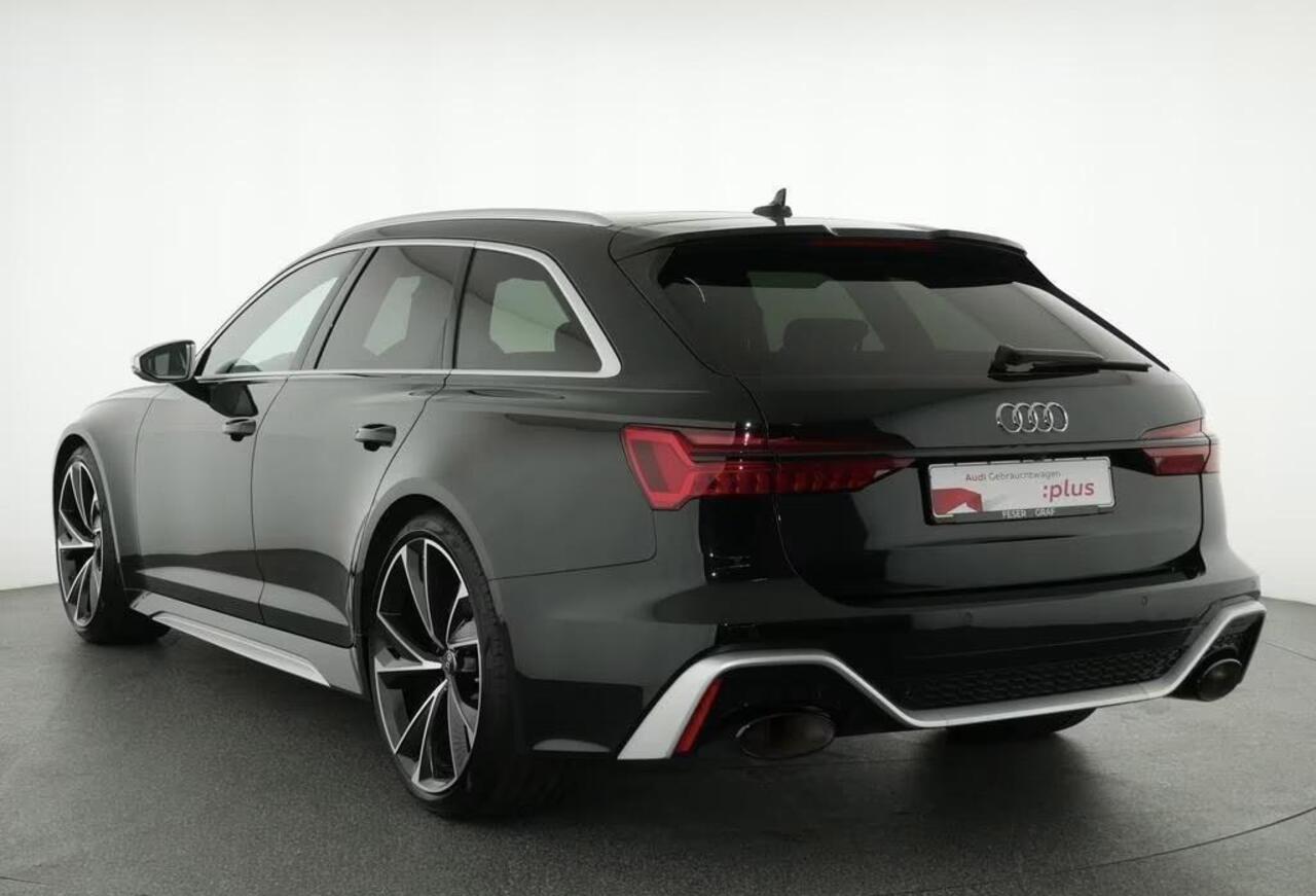 Audi RS6 4.0 TFSI quattro