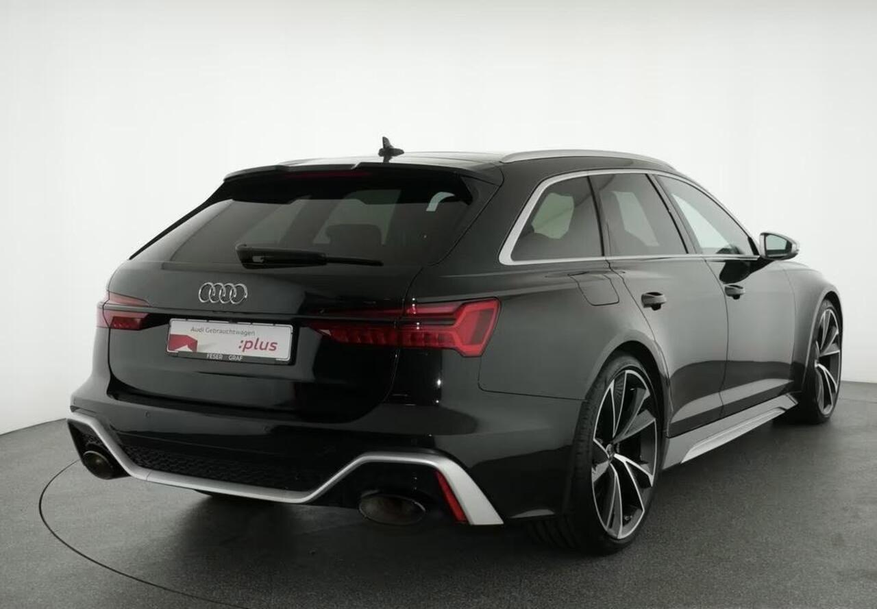 Audi RS6 4.0 TFSI quattro