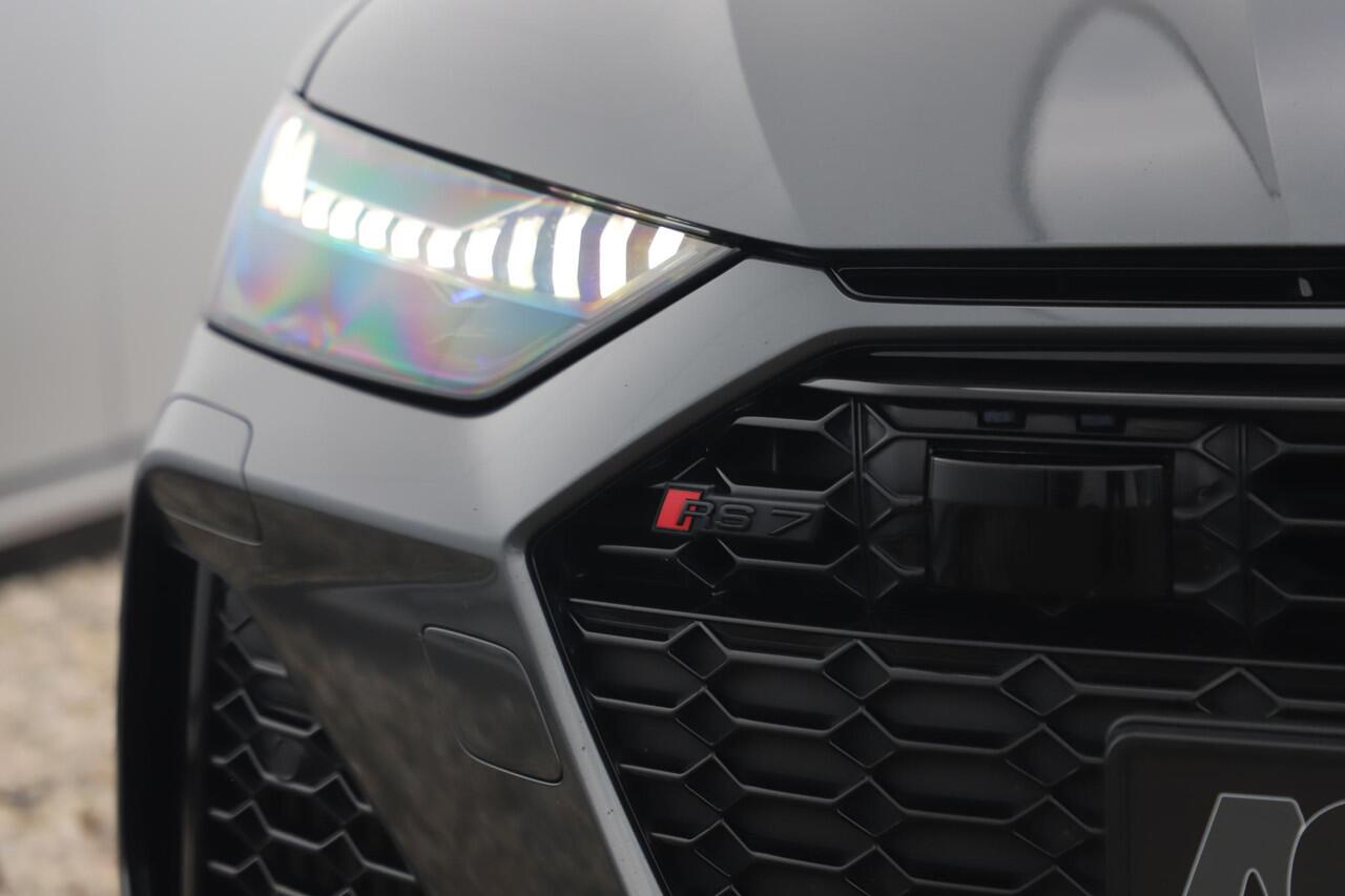 Audi RS7 4.0 TFSI RS 7 Sportback Quattro 600PK 1 Jaar Garantie 22 inch Ceramic B&O High End Alcantara Hemel Dynamic Plus Pack 4-wiel Sturing Softclose Stoelverkoeling Panoramadak Laser LED HUD 360 Camera Full Options! Nieuwstaat!