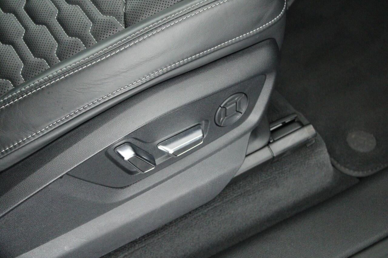 Audi RSQ8 4.0 TFSI 600pk quattro Trekhaak 360Camera Head-Up B&O Leder Standkachel Sluithulp Keyless Panoramadak Navigatie