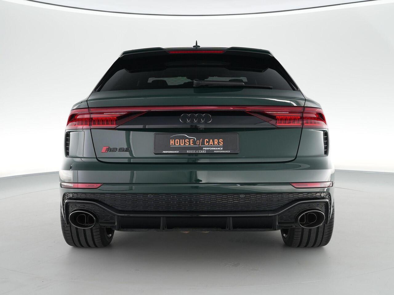 Audi RSQ8 4.0 600pk TFSI quattro |Goodwood Green|org. NL|1e eigenaar|panoramadak|B&O|head up|memory|360 camera|achteras besturing|elek. trekhaak|stoel ventilatie & verwarming|carbon interieur|Apple Carplay|23" lichtmetalen wielen|