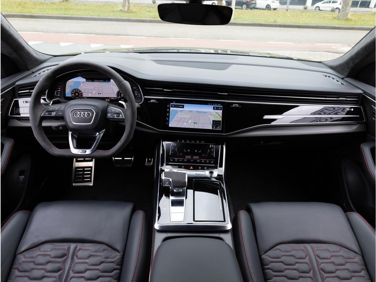 Audi RSQ8 Urban Full Carbon | 740PK | Panodak | 24"Inch Vossen | Head-Up | Soft Close | Klasse 5 |