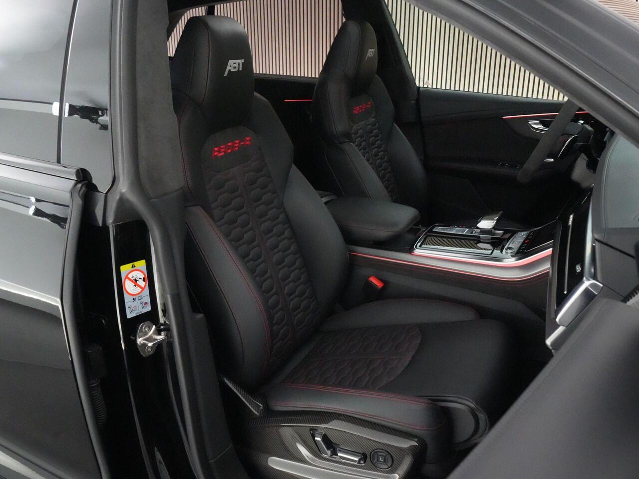 Audi RSQ8 RSQ8-R ABT 4.0 740pk TFSI quattro |1 of 125|Carbon exterieur|RS-dynamic plus|panoramadak|Bang&Olufsen|massage|HUD|memory|360° camera|stoelverwarming en verkoeling|Apple Carplay|