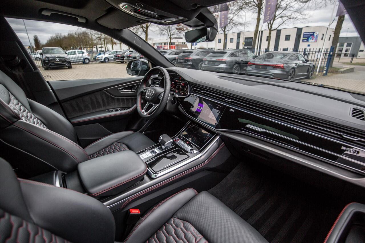 Audi RSQ8 4.0 TFSI quattro